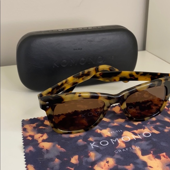 Komono Allen Tortoise Demi New Sunglasses brown tan wayfarer - Picture 13 of 16